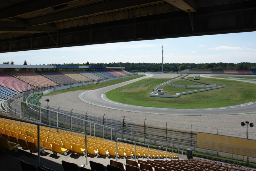 Závodní okruh Hockenheimring – zájezdy pro školy za technikou do Německa